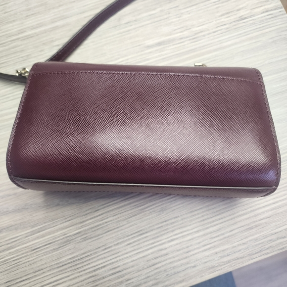 Crossbody - Picture 5 of 5